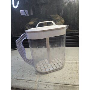 Pampered Chef Quick Stir Pitcher 1 Gallon Clear Checkerboard Design